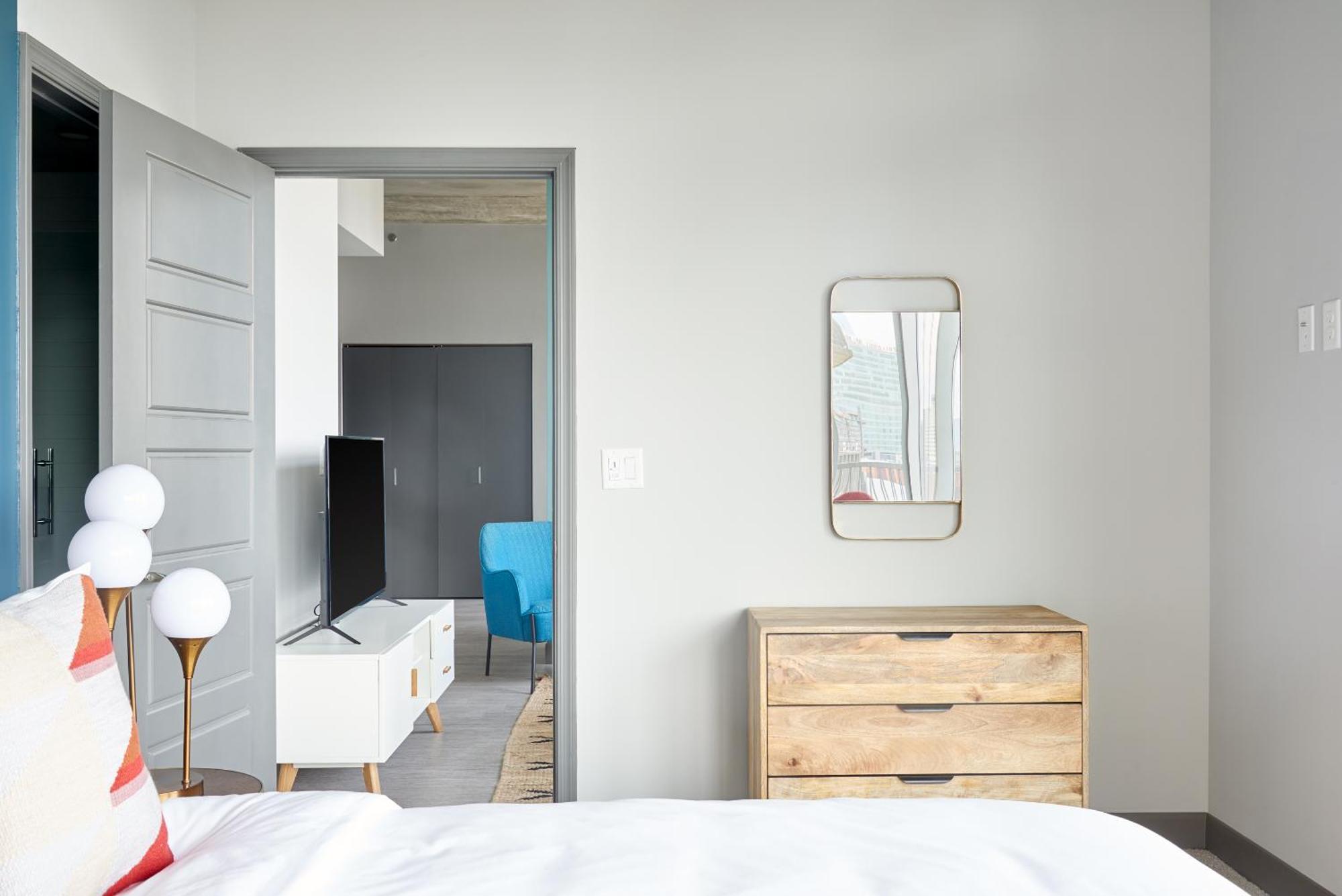 Sonder At Mckinley Aparthotel Phoenix Bagian luar foto