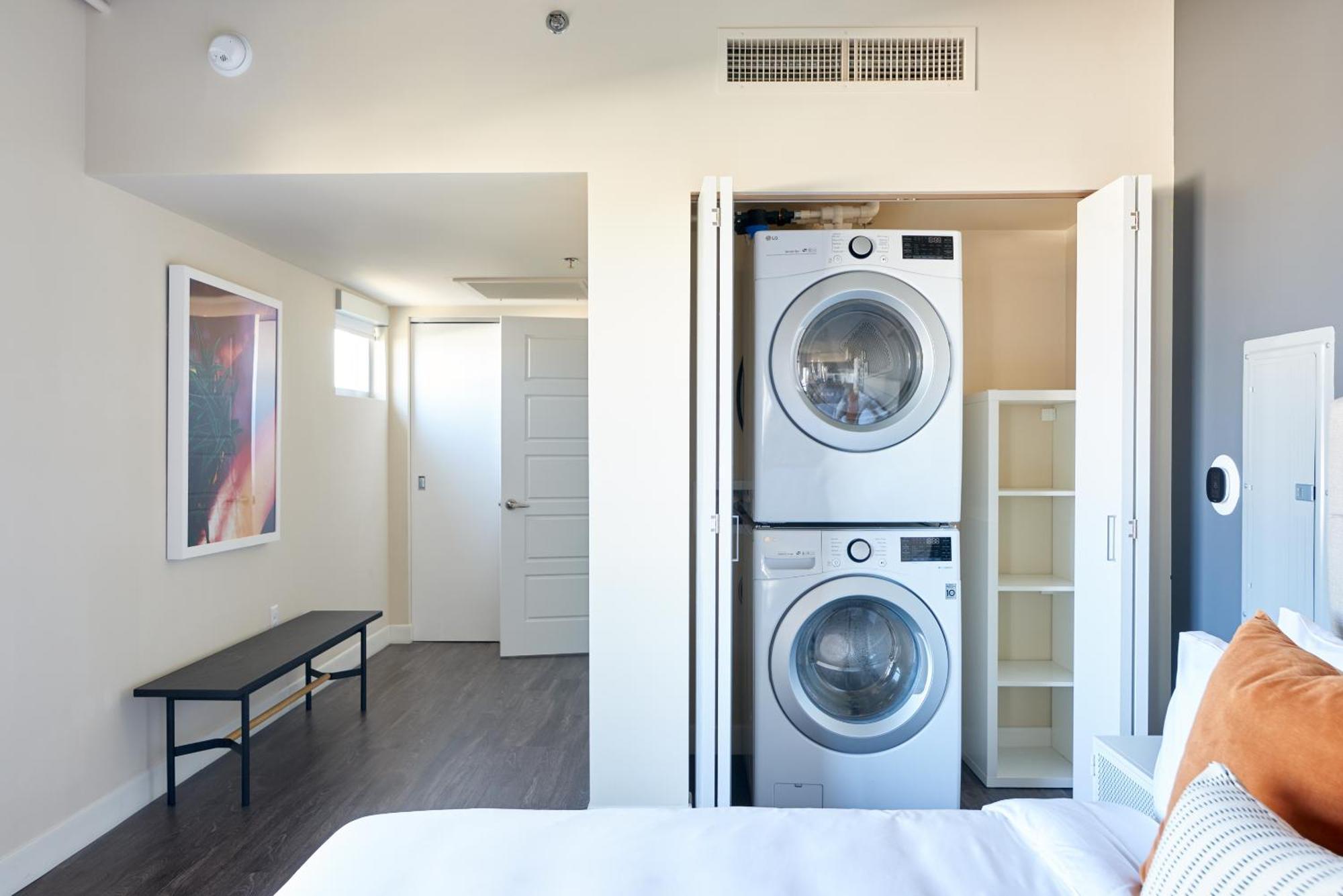Sonder At Mckinley Aparthotel Phoenix Bagian luar foto